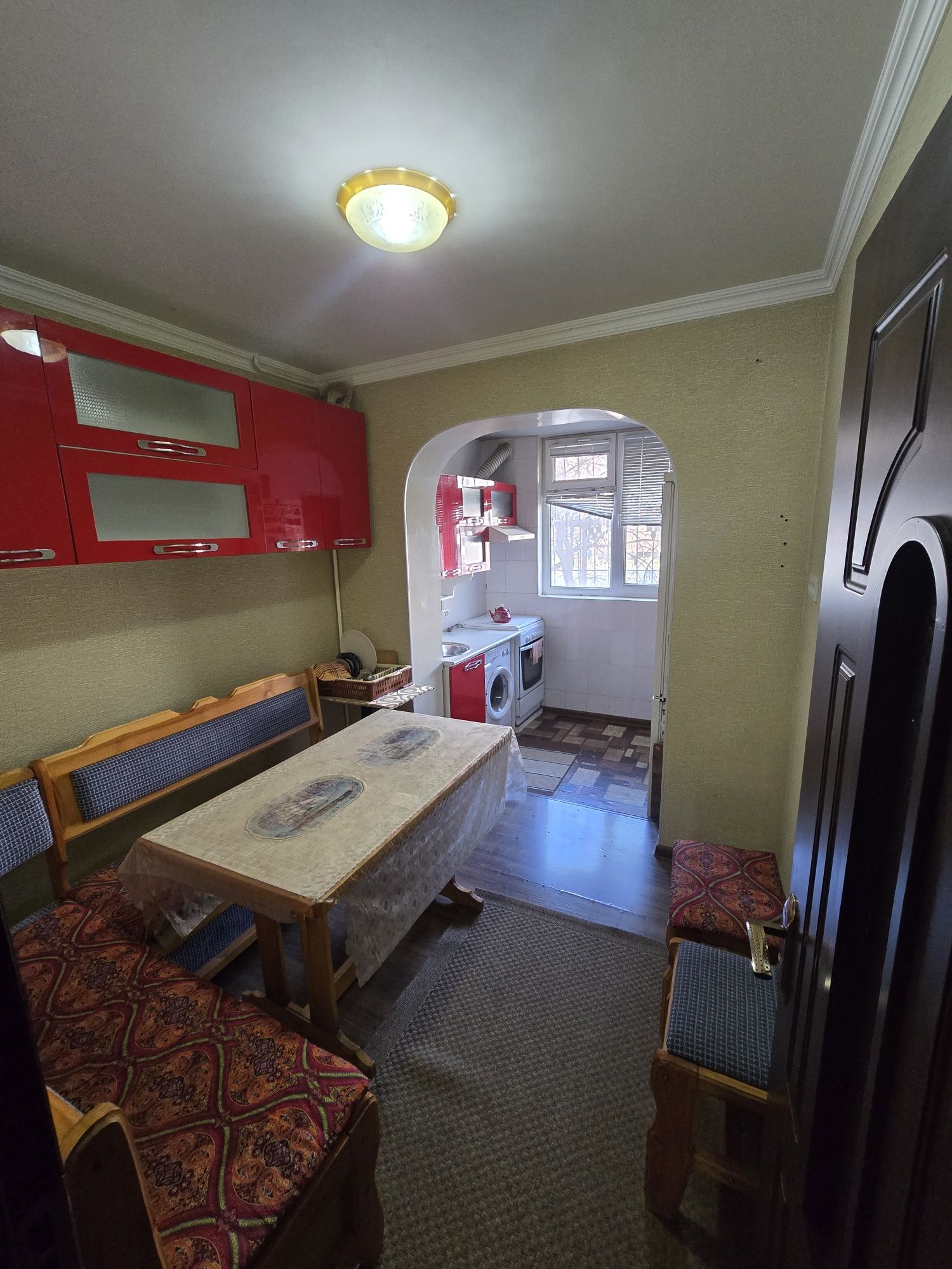 Продам квартиру, в городе Бухара, у Центральной Аптеки,