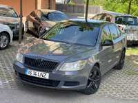 Skoda Octavia II Facelift / 2011 / Euro 5 / Xenon / Berlina