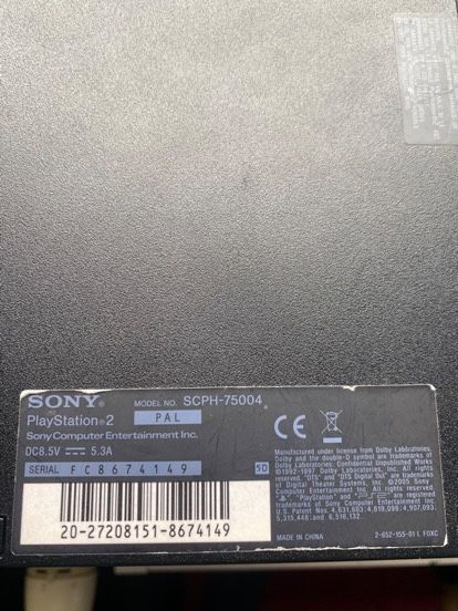 Playstation 2 feat pentru colectie si functionabil SCHP-75004