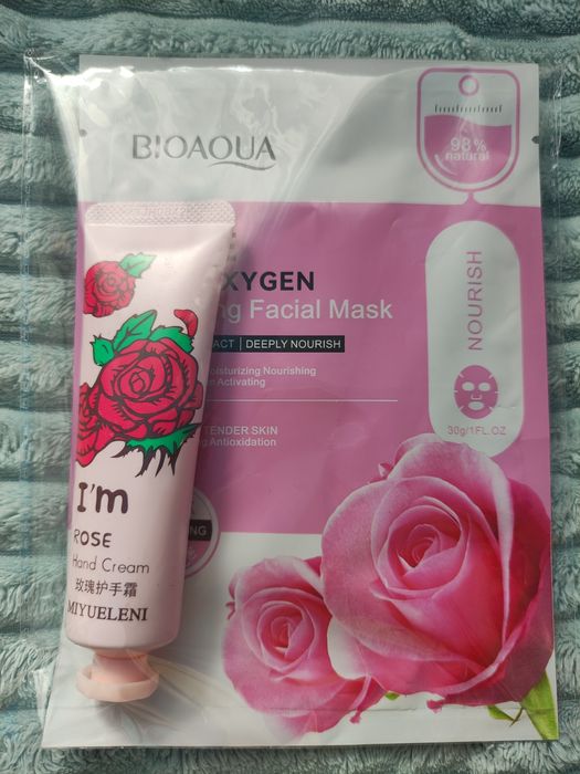 Наборчики крем для рук и маска для лица