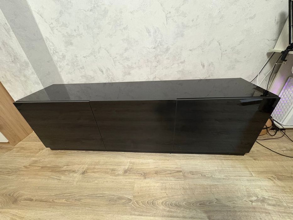 Продам тумбу из под телевизора