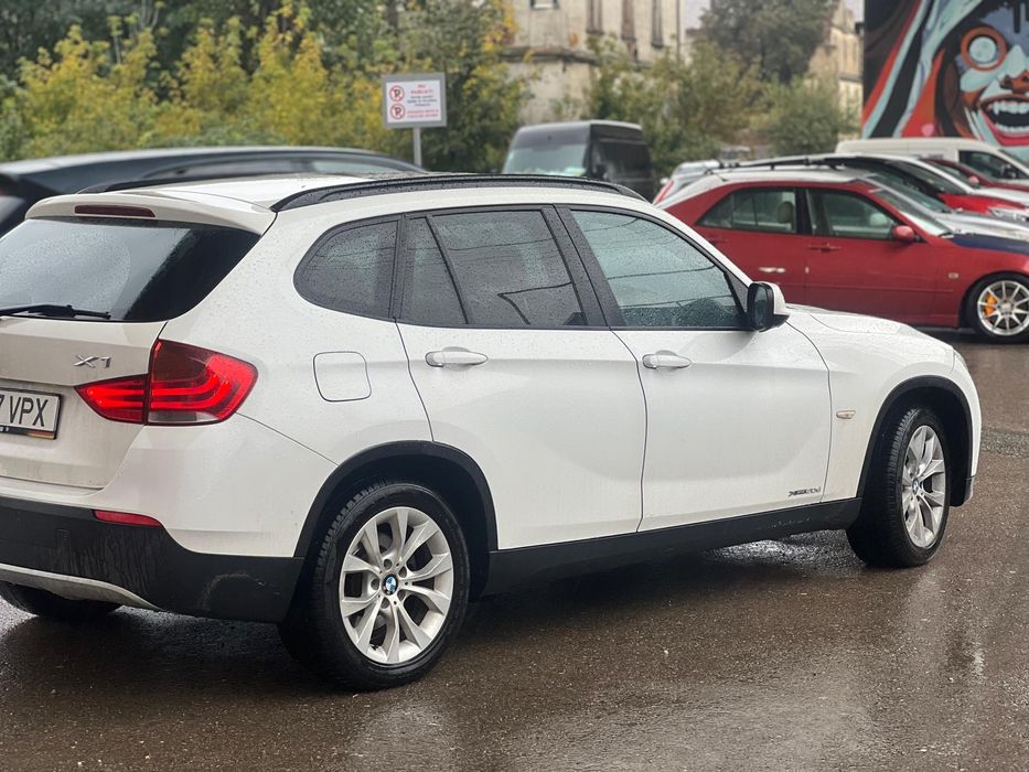 BMW X1 x-Drive  2.0. 177cp
Accept unele varietate (la alt preț)