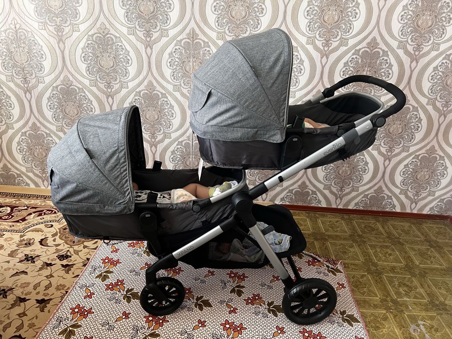 Коляска прогулочная для двойни