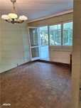Apartament de renovat, 2 camere, confort 1, etaj 2, zona Astra Planete