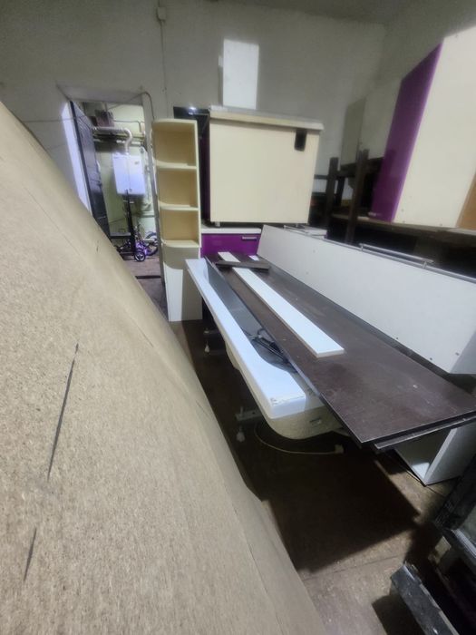 Продам кухонный гарнитур, ванную, туалет