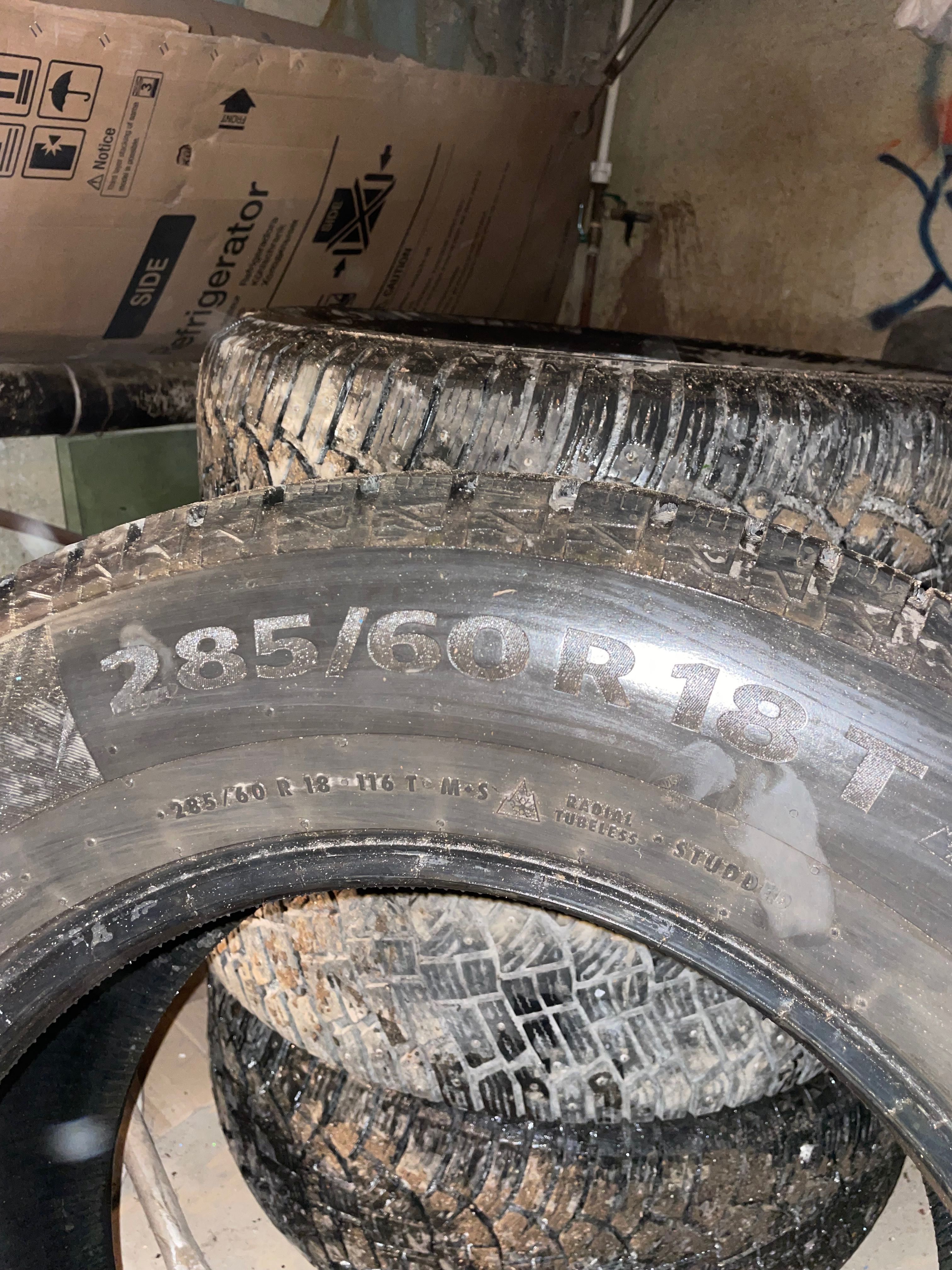 Continental IceContact 2 285/60 R18