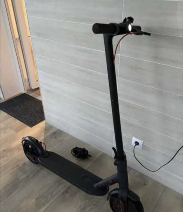 Электроныи самокат