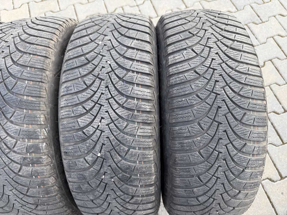 4бр. Зимни Гуми 205/55R/16 -GOOD YEAR- DOT:3816- 5,2мм. + 4,4мм.