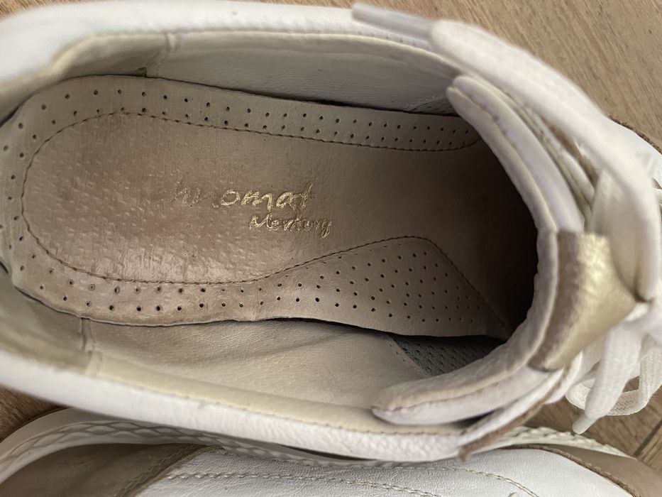 Прекрасни изцяло естествена кожа  БГ обувки с ПОДАРЪК по избор