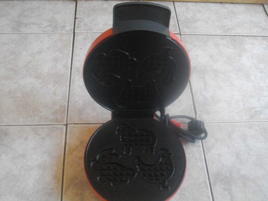 Нов Немски Гофретник 1200W-За Гофрети На Едри Фигури Животни-75-85мм