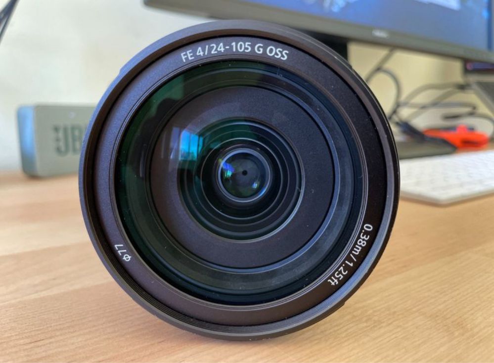 Обектив Sony 24-105 f4