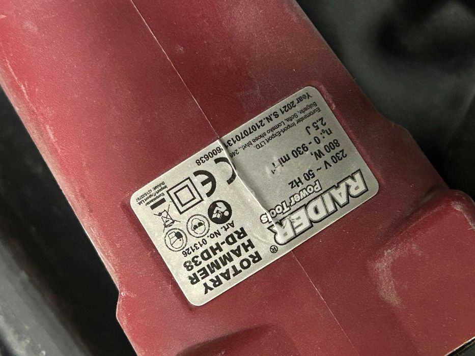 Перфоратор RAIDER RD-HD 38 800W 26mm 4 функции 2.5J