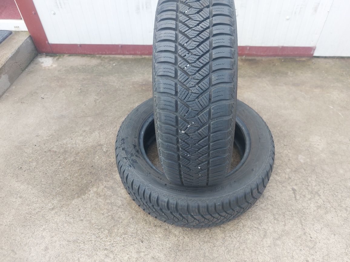 75 lei bucata! Doua anvelope IARNA/M+S 175 60 15 Maxxis