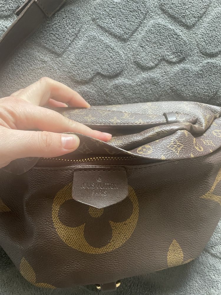 Borseta Louis Vuitton