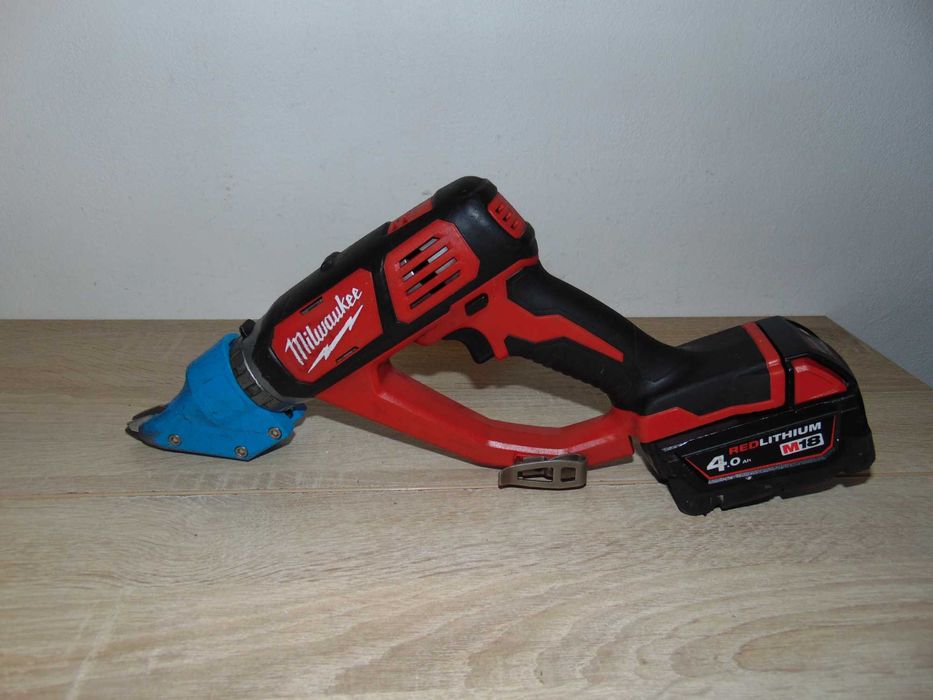 Milwaukee M18 BMS20 foarfeca tabla dreapta 2020