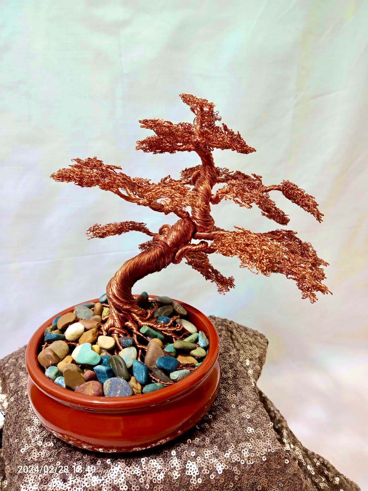 Bonsai din sarma de cupru cu vas ceramica , 30x22,5 cm decor