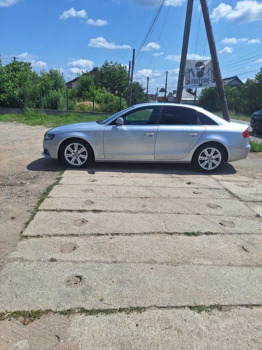 AUDI A4 B8 2009 , motor 2.0 Tdi 143 cai