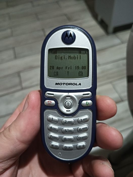 Vând telefoane mobile decodate