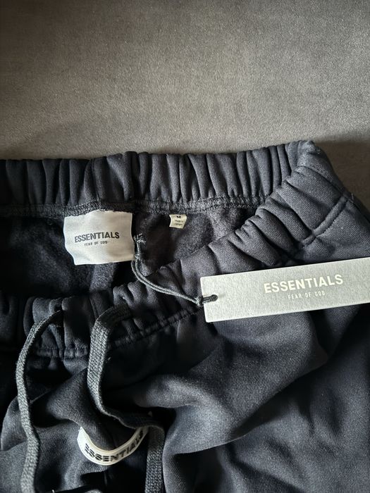 Pantaloni scurti Essentials