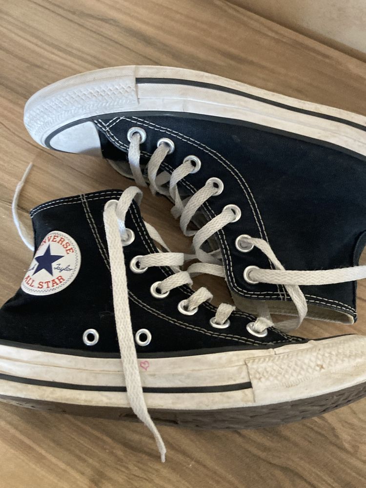 Оригинални converse кецове