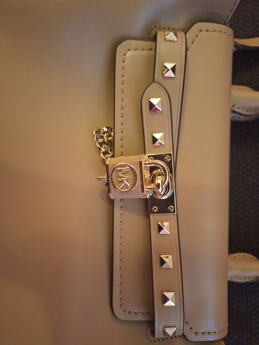 Michael Kors hamilton legacy