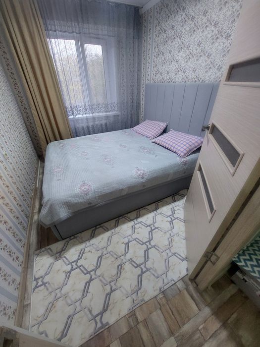 По часам 1500 час . Договорная цена .