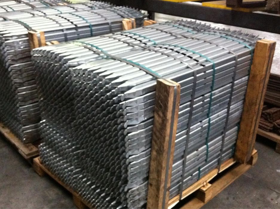 Popi metalici vopsiti, 2m 3,6m,  schele, popi, cofraje, doka, tego