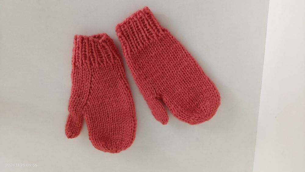 Детские варежки для малышей