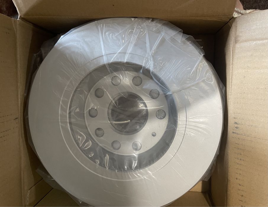 Set placute+discuri de frana Bosch spate