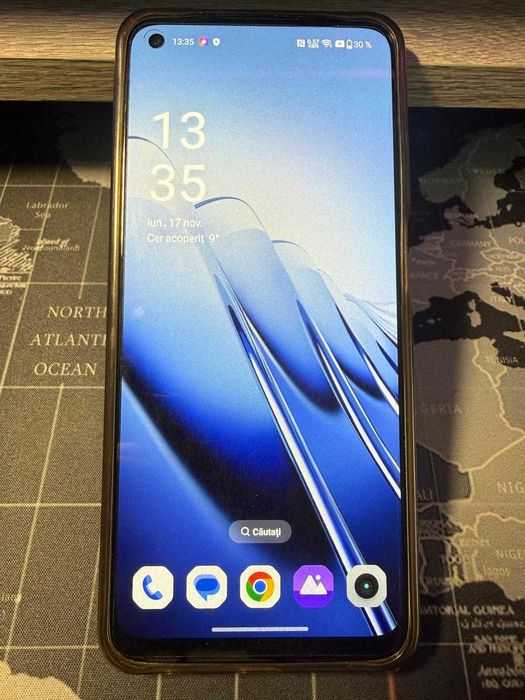 Realme 10 / 128GB Stocare / 8 + 8 GB RAM