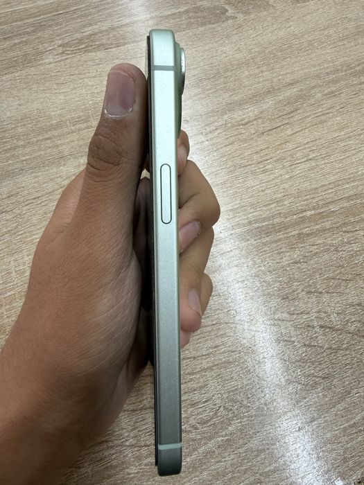 iPhone 15, yangidek holati A+