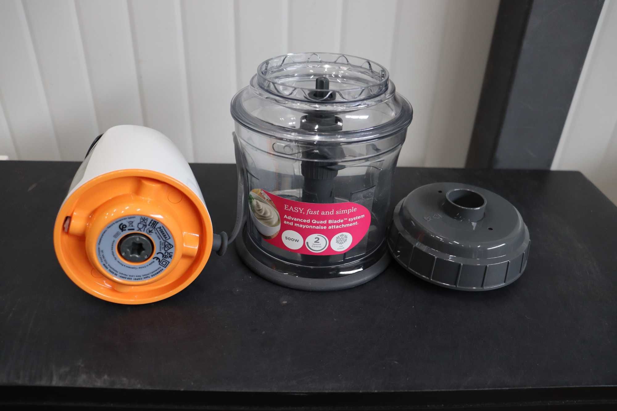 Чопър Kenwood EasyChop НЕ РАБОТИ