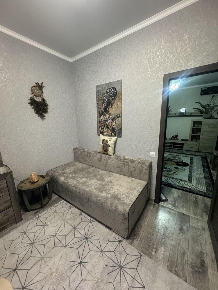 Продаётся 2 комн кв