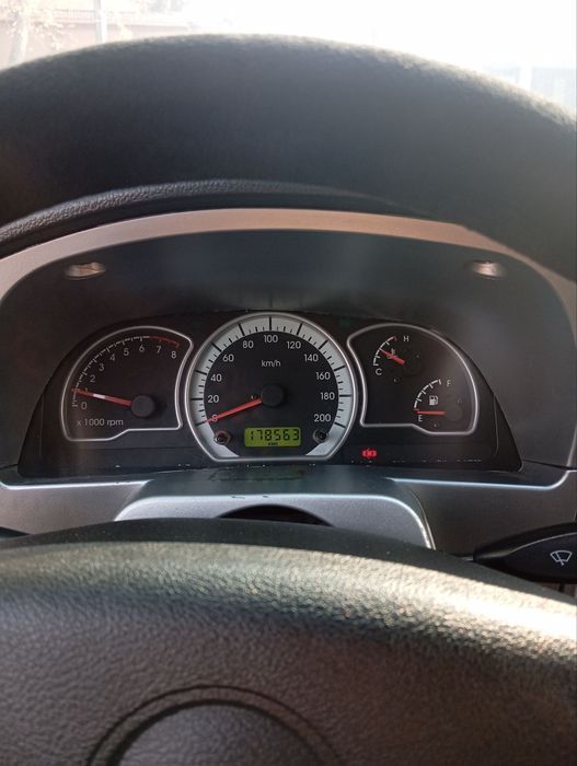 Nexia 2 sons sotiladi xolati yaxshi