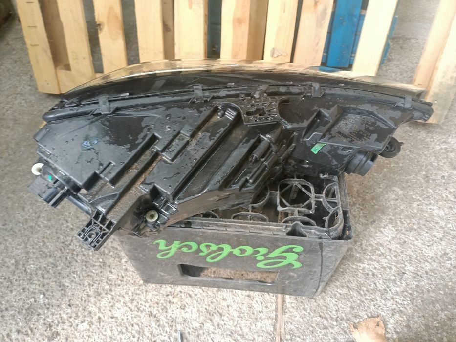 Far Audi A4 B9 Matrix Full Led 2020/2021/2022/2023/2024/2025