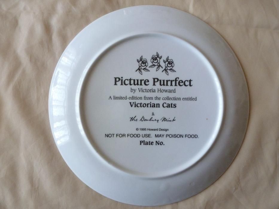 колекционерски декоративни порцеланови чинии