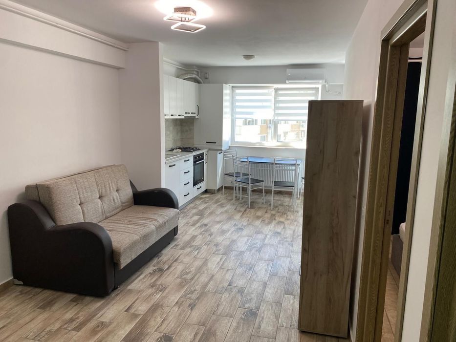 Apartament de închiriat cu loc de parcare