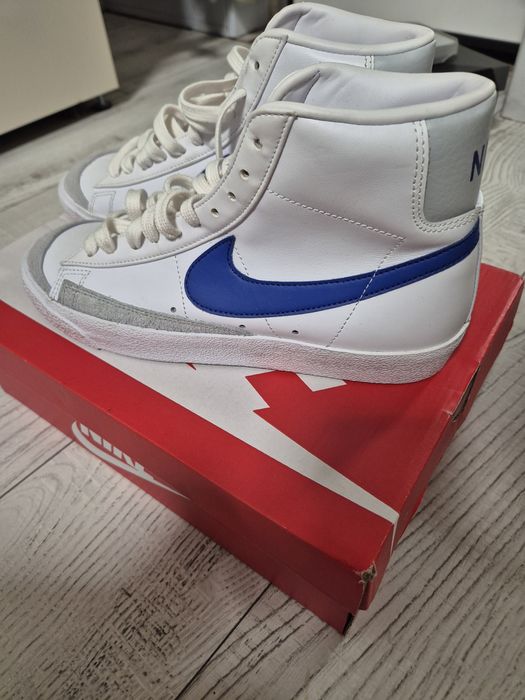 Оригинални мъжки кецове Nike