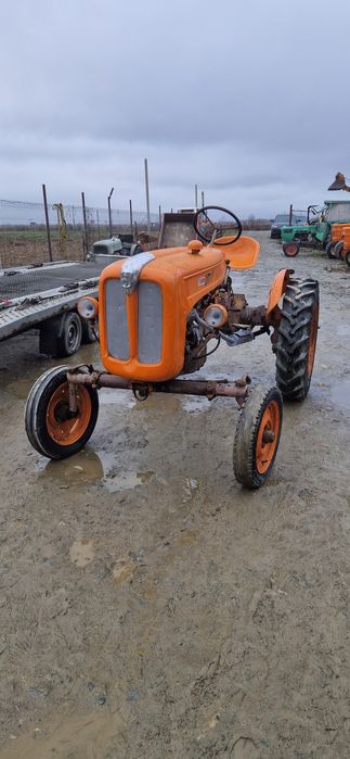 Tractor Fiat 25 cp