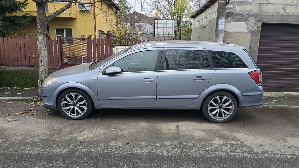 Astra H 1.7 sport 125Cp Panoramic