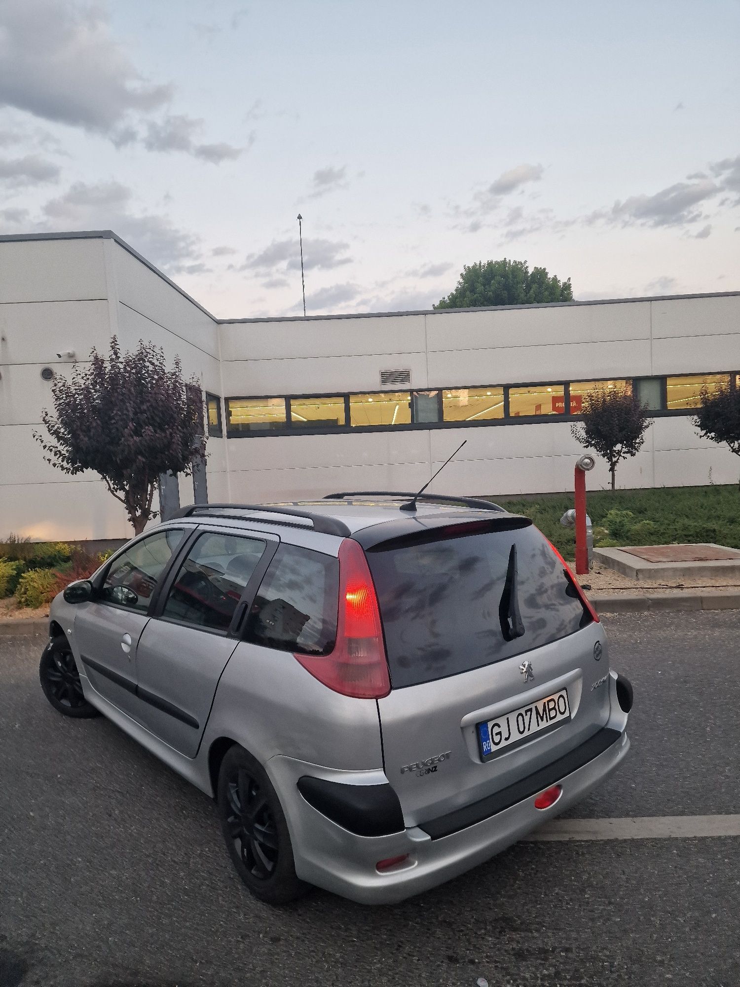 PeugeoT 206 Break - instalatie GPL omologata + ITP valabil Proprietar
