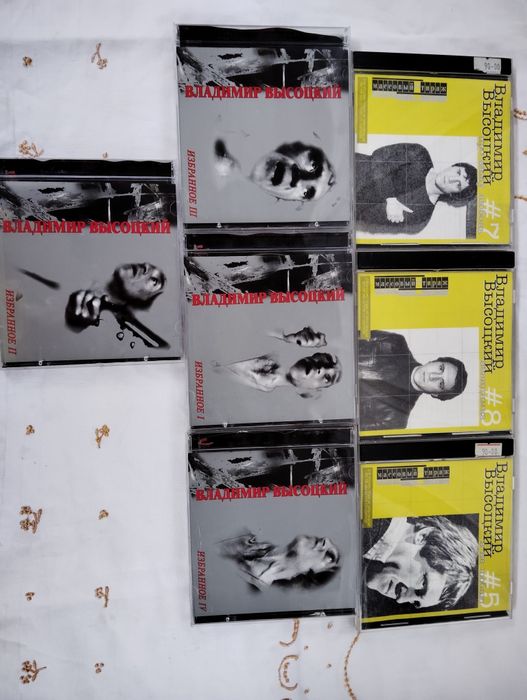 Компакт дискове, оригинални, като нови