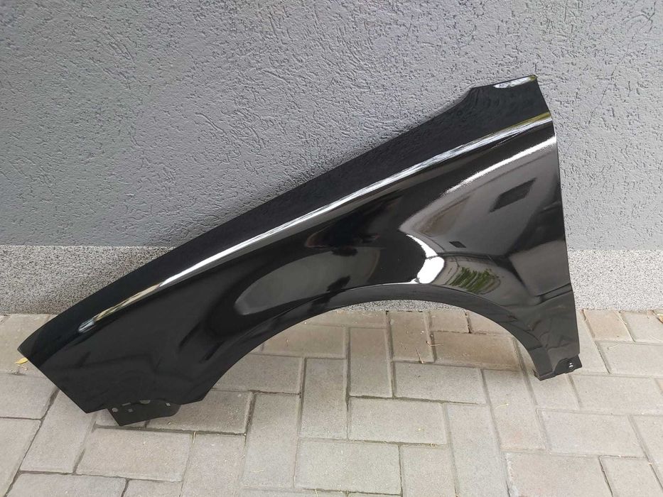 Aripa Fata Stanga VW Passat B5.5 2004-2005 Vopsita Negru