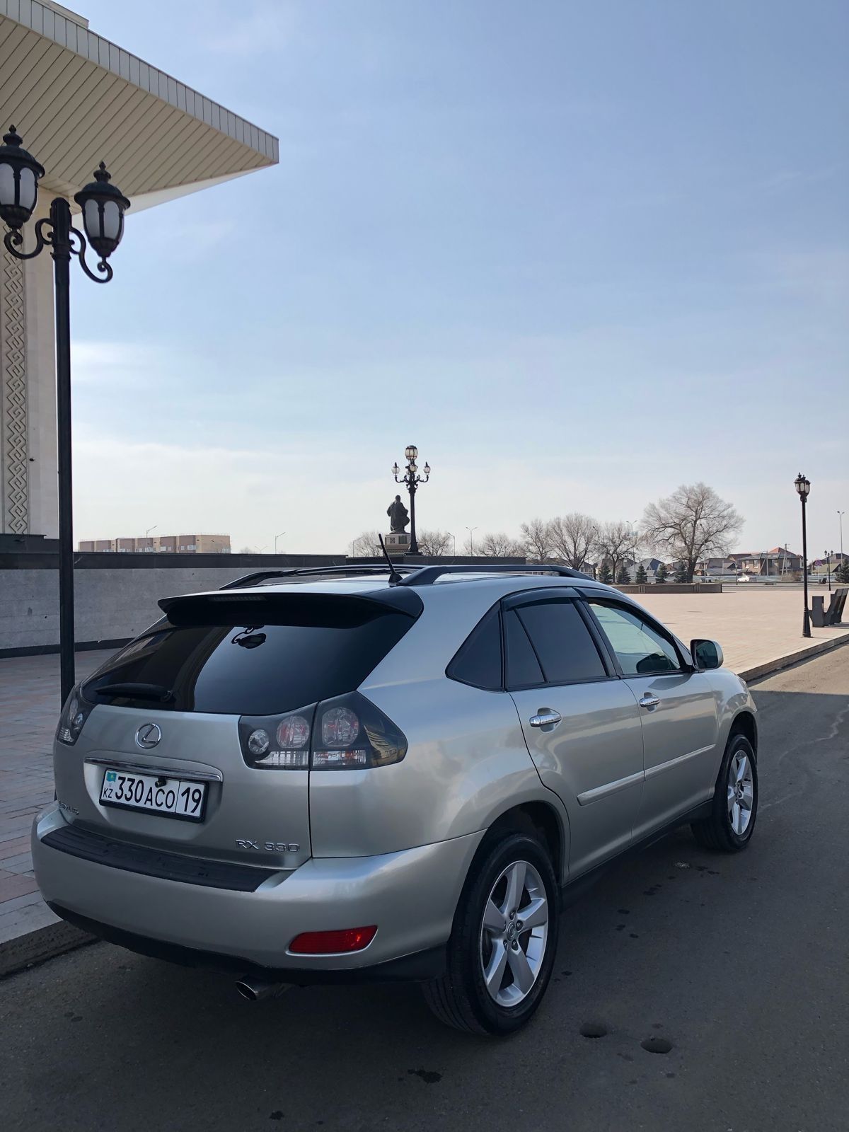 Продам Lexus RX330