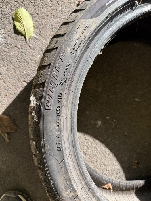 Vând anvelopa 245 40 19 2023  Pirelli