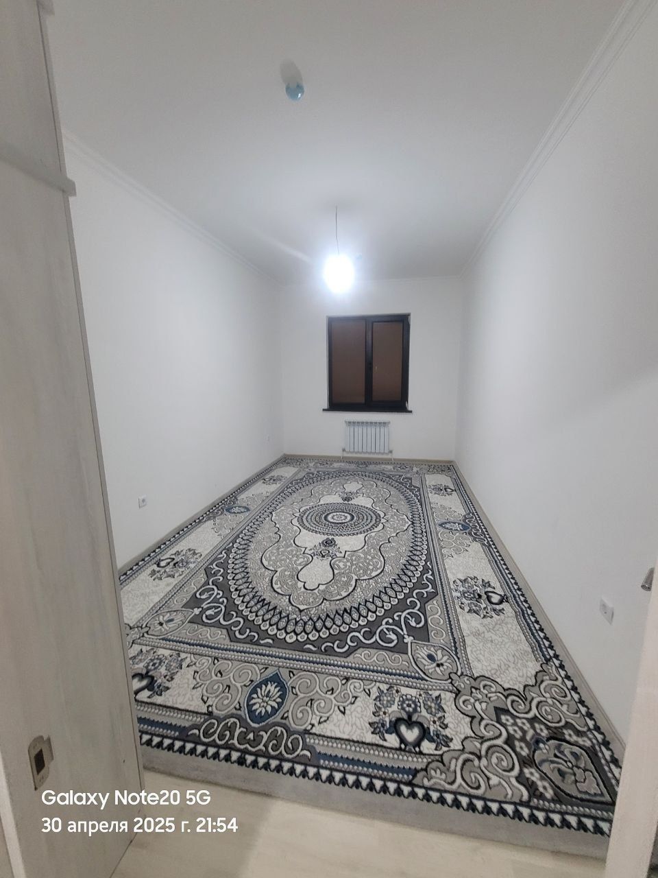 Янги Дархон 2. 2/1/16 60 м² Сергели 3-станция Метро сдаётся в аренду