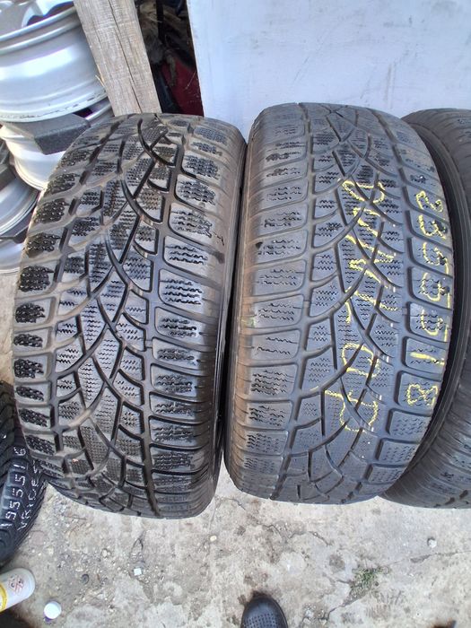235 55 18 DUNLOP 4броя зимни