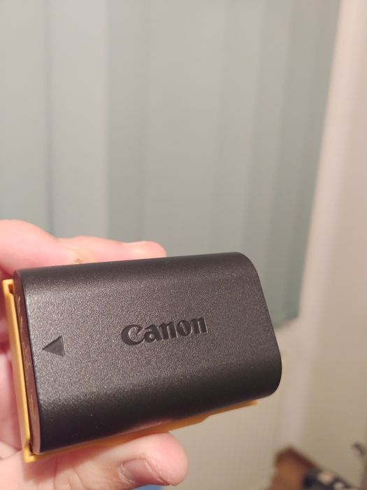 PRET FIX Body DSLR Canon 80D ca nou