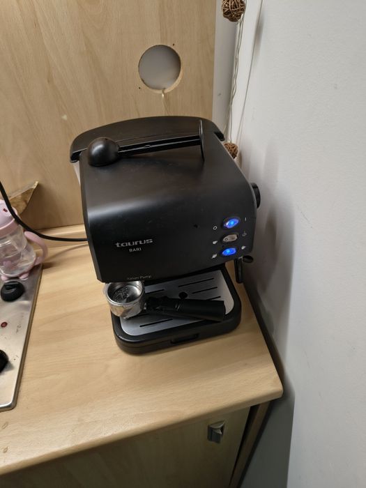 Кафе машина Taurus Bari