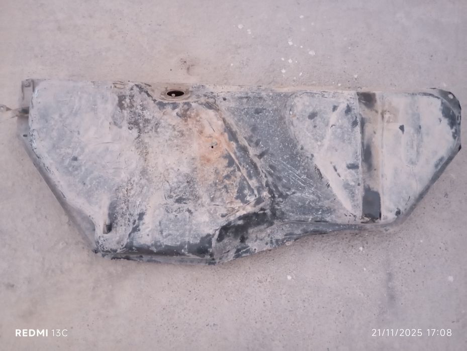 Нексия 1 бензин бак сотилади.